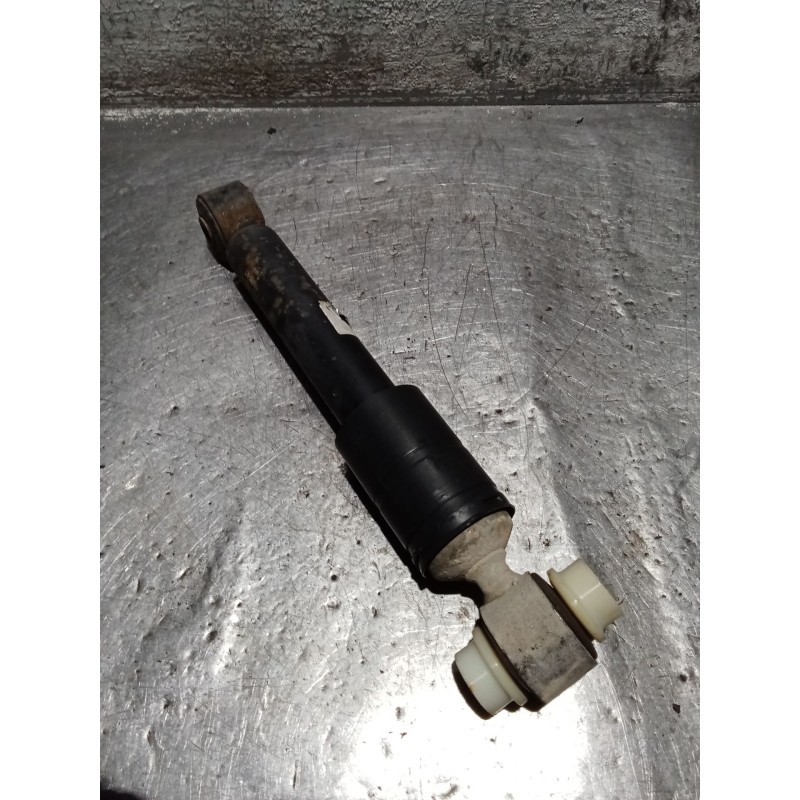 Recambio de amortiguador trasero izquierdo para mercedes-benz clase a (w168) a 170 cdi (168.008) referencia OEM IAM   97