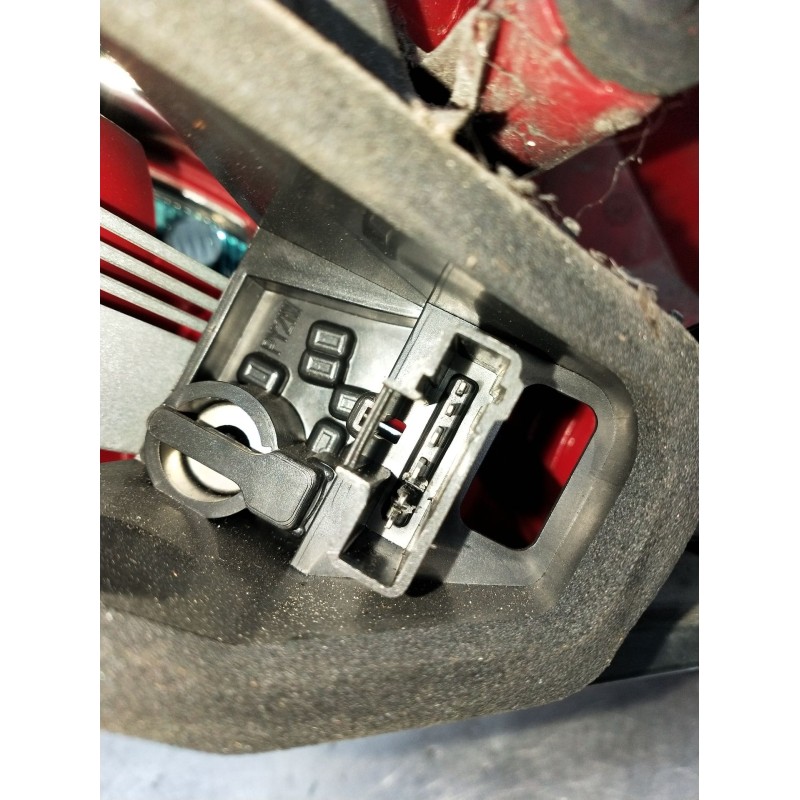 Recambio de piloto trasero derecho para peugeot 207/207+ (wa_, wc_) 1.6 hdi referencia OEM IAM  5P 06