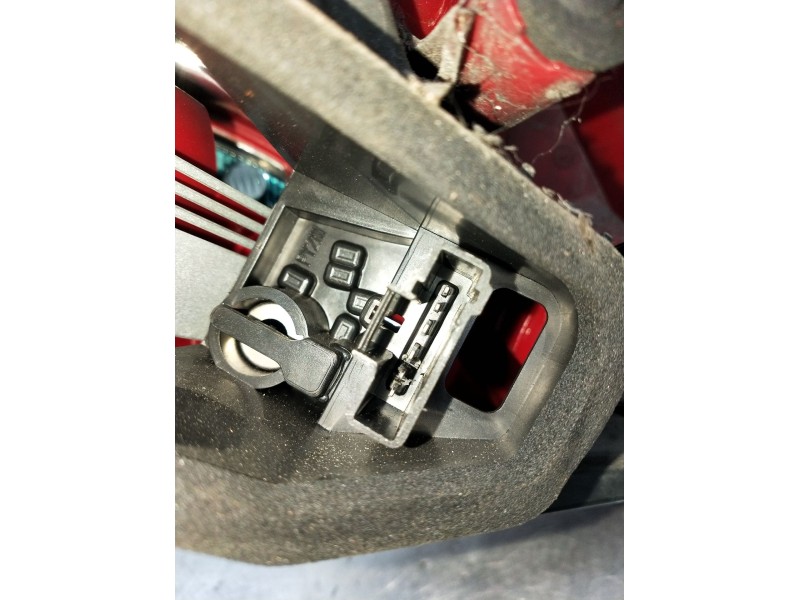 Recambio de piloto trasero derecho para peugeot 207/207+ (wa_, wc_) 1.6 hdi referencia OEM IAM  5P 06