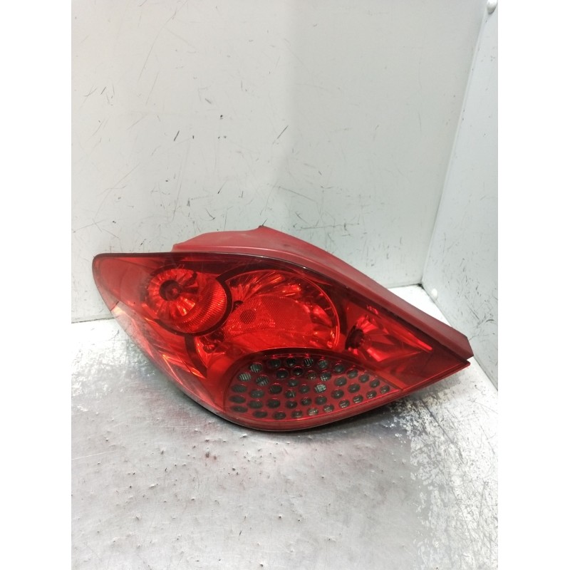 Recambio de piloto trasero izquierdo para peugeot 207/207+ (wa_, wc_) 1.6 hdi referencia OEM IAM  5P 06