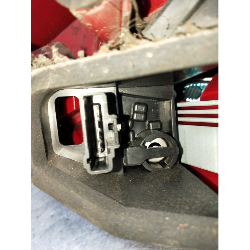 Recambio de piloto trasero izquierdo para peugeot 207/207+ (wa_, wc_) 1.6 hdi referencia OEM IAM  5P 06