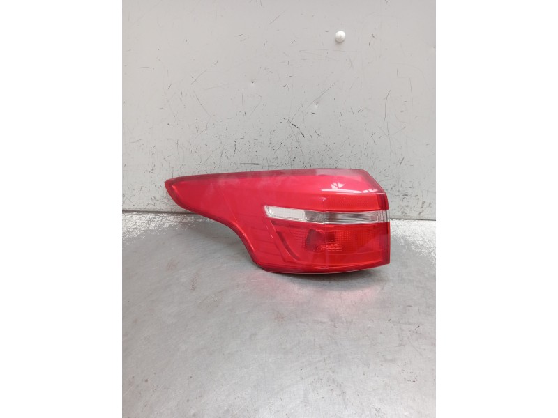 Recambio de piloto trasero izquierdo para ford focus turn. business referencia OEM IAM   14