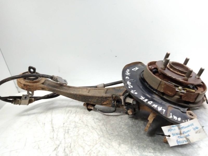 Recambio de mangueta trasera derecha para mitsubishi outlander (cw0) 2.0 di-d cat referencia OEM IAM   