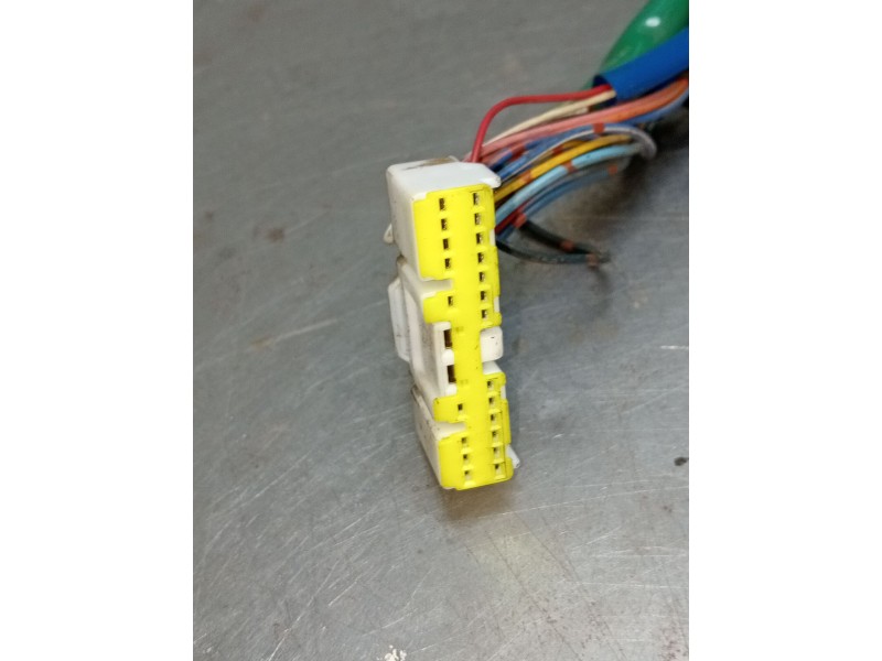 Recambio de mando luces para santana 300/350 2.0 tdi 4x4 referencia OEM IAM 3740077EF  04