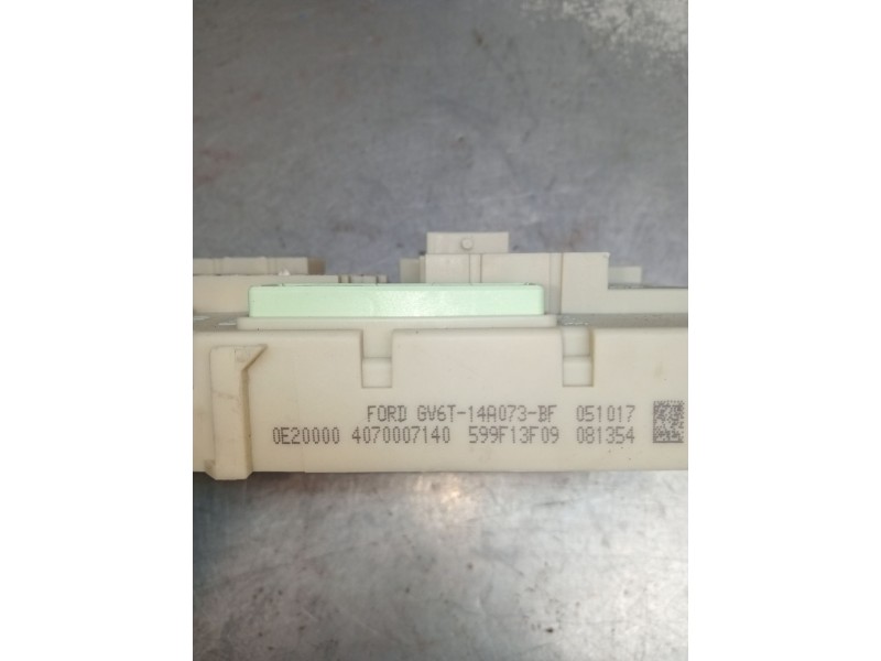 Recambio de caja reles / fusibles para ford focus turn. business referencia OEM IAM GV6T14A073BF 051017 0E0000 4070007140 599F13