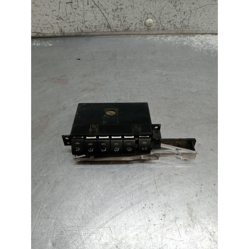 Recambio de mando multifuncion para santana 300/350 2.0 tdi 4x4 referencia OEM IAM 7451063G 7455065D MANDO CALEFACCION 04