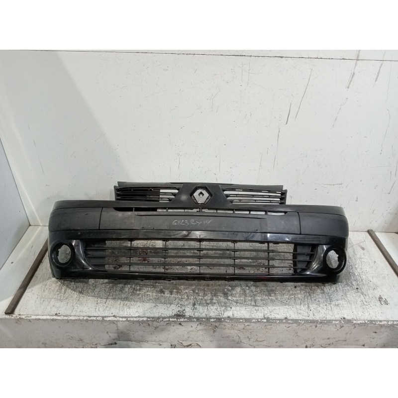 Recambio de paragolpes delantero para renault clio ii (bb_, cb_) 1.5 dci (b/cb08) referencia OEM IAM  5P 04