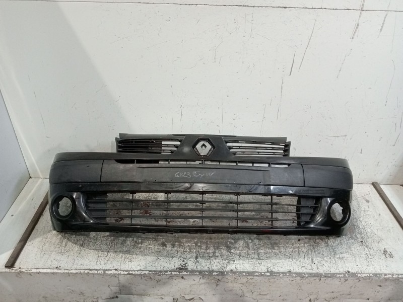 Recambio de paragolpes delantero para renault clio ii (bb_, cb_) 1.5 dci (b/cb08) referencia OEM IAM  5P 04