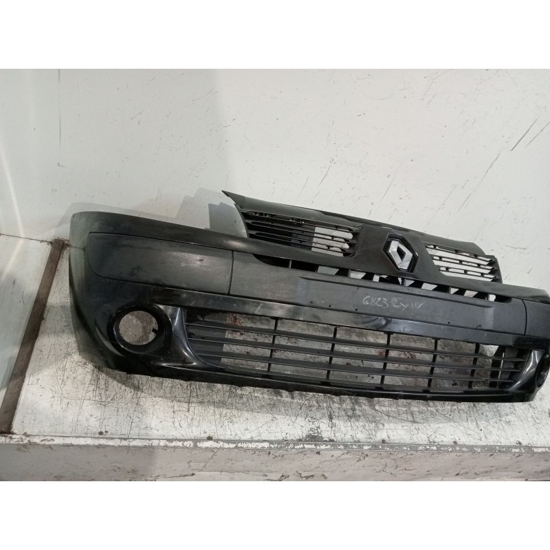 Recambio de paragolpes delantero para renault clio ii (bb_, cb_) 1.5 dci (b/cb08) referencia OEM IAM  5P 04