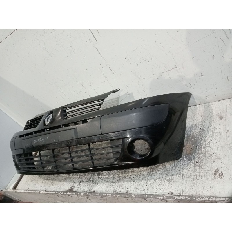 Recambio de paragolpes delantero para renault clio ii (bb_, cb_) 1.5 dci (b/cb08) referencia OEM IAM  5P 04