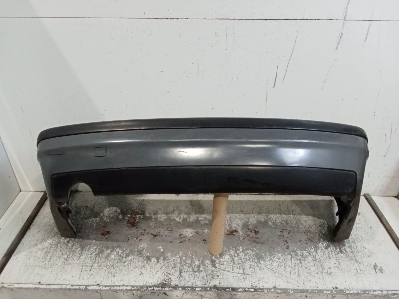 Recambio de paragolpes trasero para bmw 3 (e36) 318 i referencia OEM IAM  4P 93