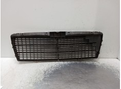 Recambio de rejilla delantera para mercedes-benz clase e (w210) e 220 d (210.004) referencia OEM IAM    2