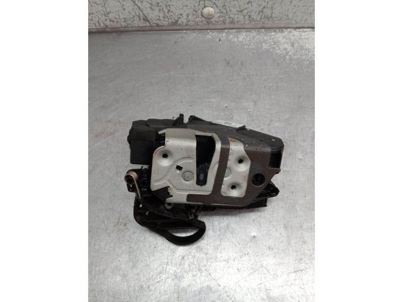 Recambio de motor cierre centralizado delantero derecho para ford focus turn. business referencia OEM IAM BM5AA21812BH 921760107