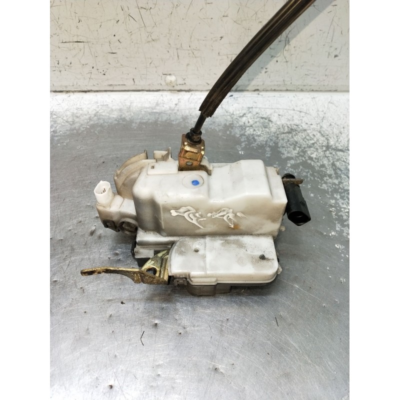 Recambio de motor cierre centralizado delantero derecho para seat ibiza ii (6k1) 1.9 sdi referencia OEM IAM  5P 99