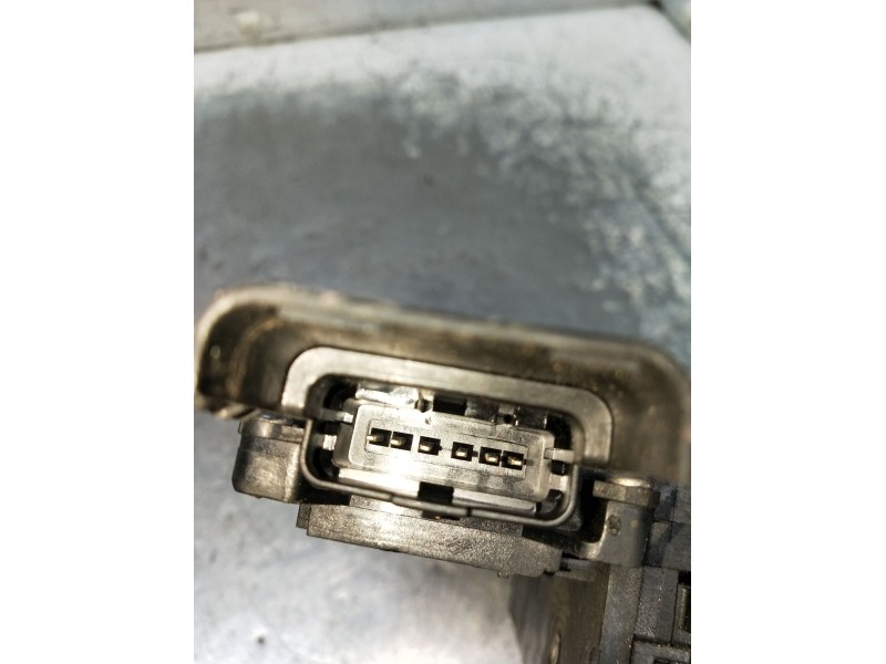 Recambio de motor cierre centralizado delantero derecho para peugeot 207/207+ (wa_, wc_) 1.6 hdi referencia OEM IAM 24094158 240