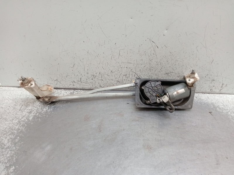 Recambio de motor limpia delantero para santana 300/350 2.0 tdi 4x4 referencia OEM IAM   04