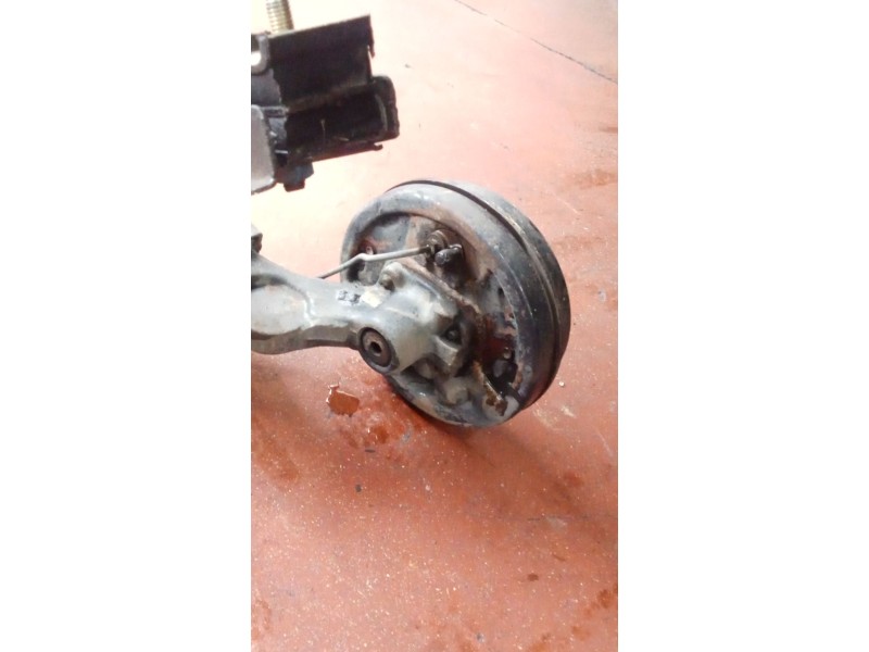 Recambio de puente trasero para peugeot 205 ii (20a/c) 1.7 diesel referencia OEM IAM TAMBOR  