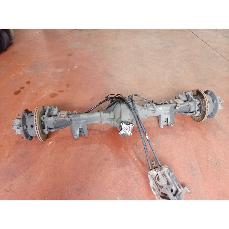 Recambio de puente trasero para mercedes-benz sprinter 4-t caja/chasis (b904) 411 cdi referencia OEM IAM A9043501600 004100634 D