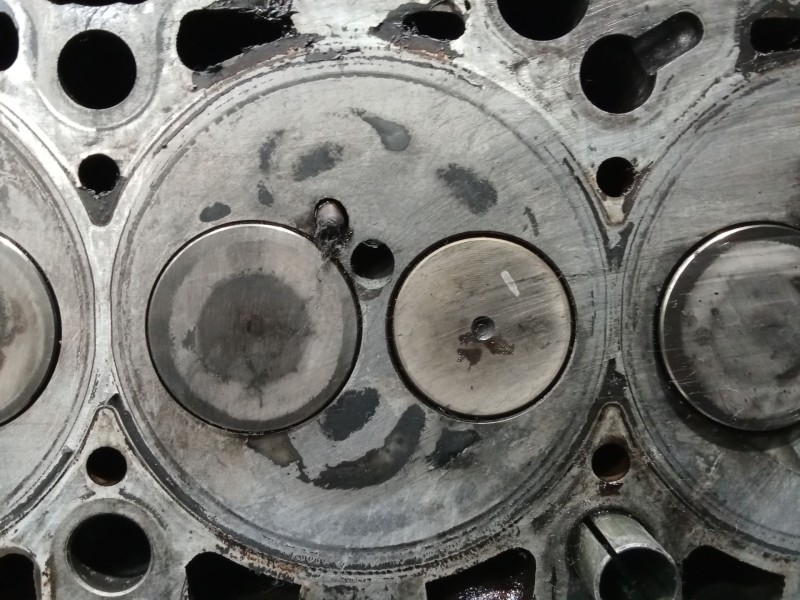 Recambio de culata para volkswagen golf iv (1j1) 1.9 tdi referencia OEM IAM 038103373E AGR 98