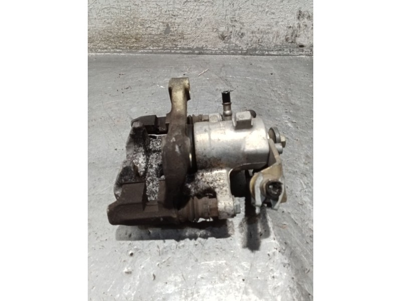 Recambio de pinza freno trasera izquierda para volkswagen golf iv (1j1) 1.9 tdi referencia OEM IAM   98
