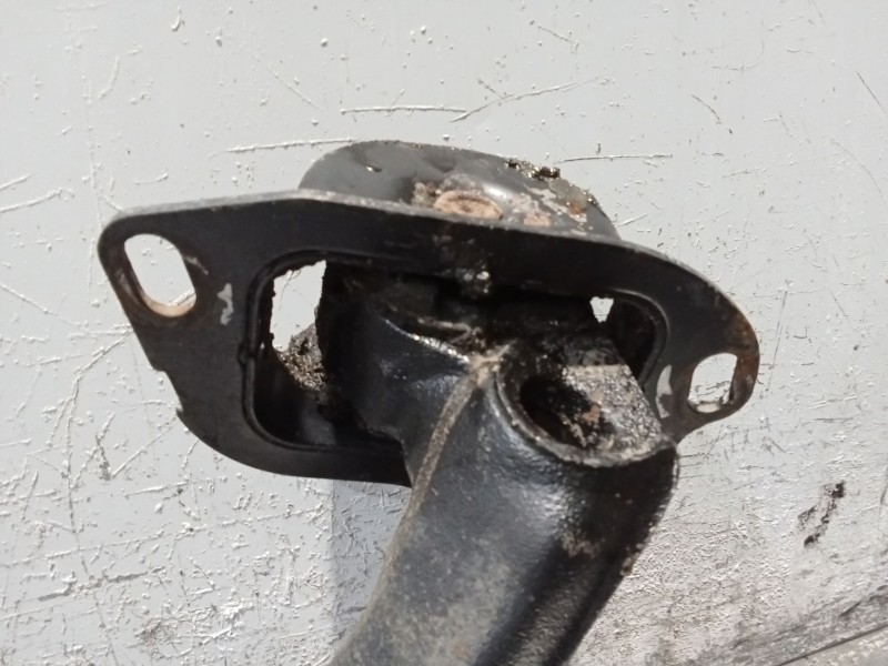 Recambio de mangueta trasera derecha para bmw 3 (e36) 318 i referencia OEM IAM  TAMBOR 90