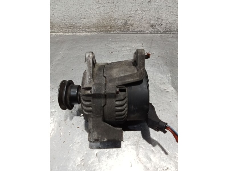 Recambio de alternador para bmw 3 (e36) 318 i referencia OEM IAM 0123315004 70A 90