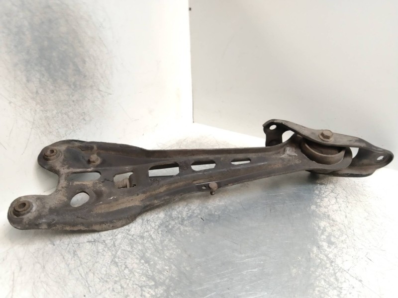 Recambio de brazo suspension inferior trasero derecho para mg rover serie 600 (rh) 620 si referencia OEM IAM   