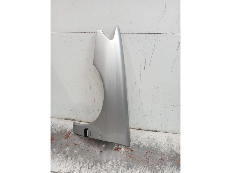 Recambio de aleta delantera izquierda para peugeot 406 (8b) 2.0 hdi 110 referencia OEM IAM  4P 00