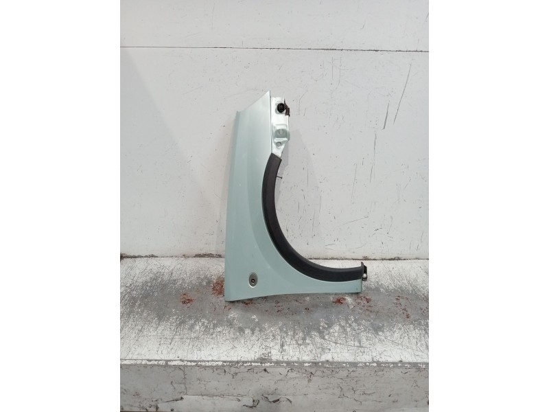 Recambio de aleta delantera derecha para opel corsa c (x01) 1.7 di (f08, f68) referencia OEM IAM  5P 01