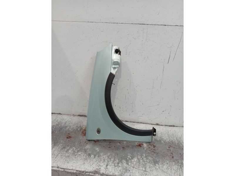 Recambio de aleta delantera derecha para opel corsa c (x01) 1.7 di (f08, f68) referencia OEM IAM  5P 01