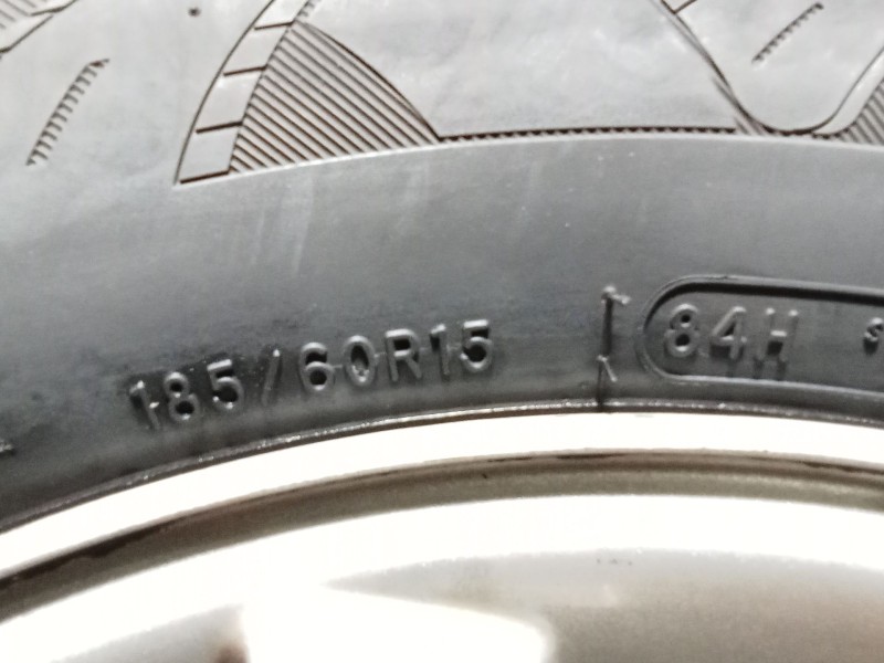 Recambio de juego llantas para renault modus / grand modus (f/jp0_) 1.4 (jp01, jp0j) referencia OEM IAM 185/60 R15 84H  