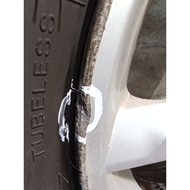 Recambio de juego llantas para renault modus / grand modus (f/jp0_) 1.4 (jp01, jp0j) referencia OEM IAM 185/60 R15 84H  