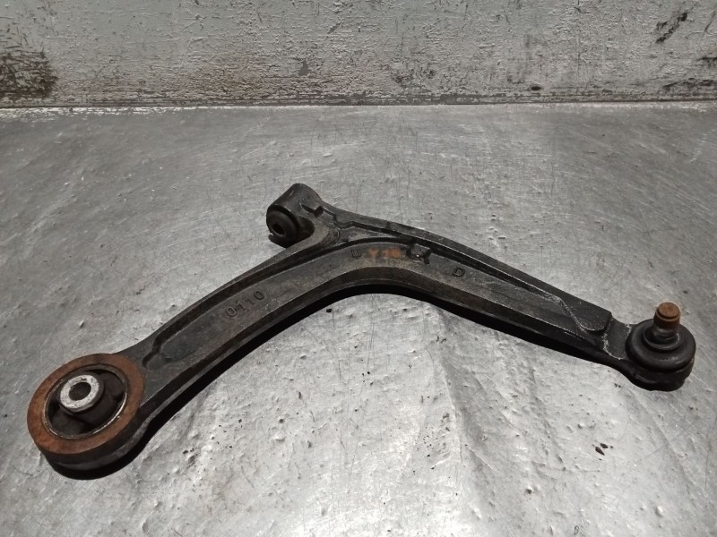 Recambio de brazo suspension inferior delantero derecho para fiat 500 (312_) 1.2 (312axa1a) referencia OEM IAM   07
