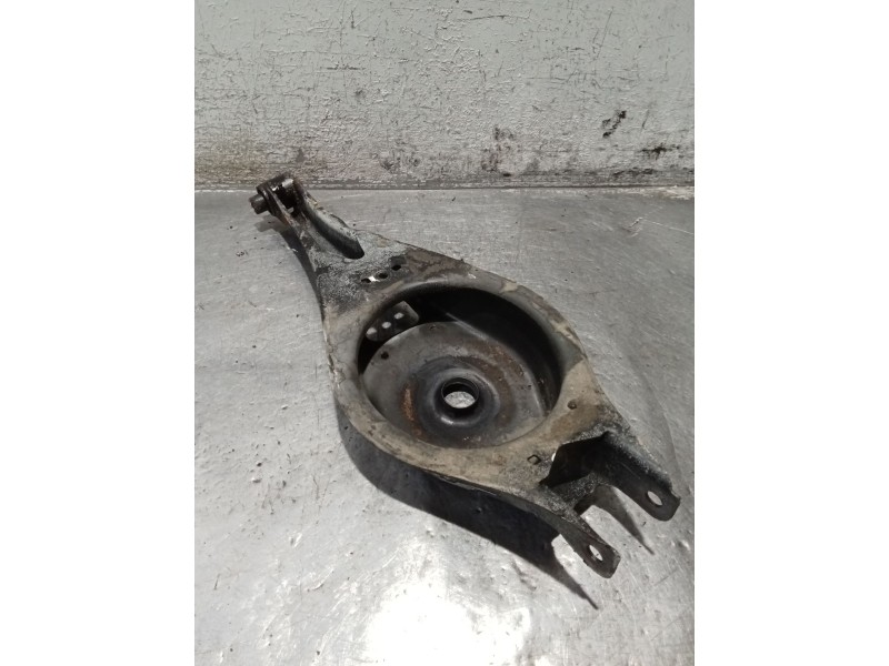 Recambio de brazo suspension superior trasero derecho para bmw 3 (e36) 318 i referencia OEM IAM   90