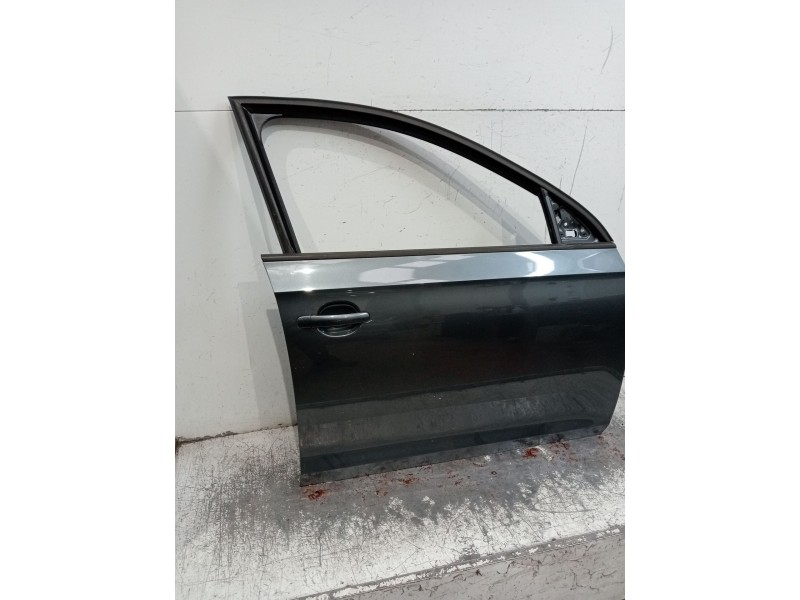 Recambio de puerta delantera derecha para seat toledo iv (kg3) 1.6 tdi referencia OEM IAM  5P 15