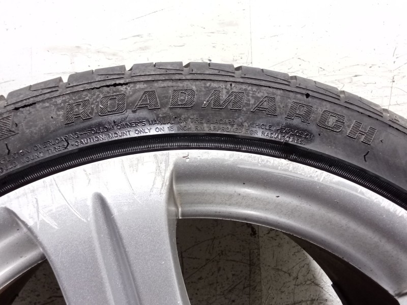 Recambio de juego llantas para mercedes-benz cls (c219) cls 320 cdi (219.322) referencia OEM IAM 275/35 R18 99W 245/40 R18 97Y D