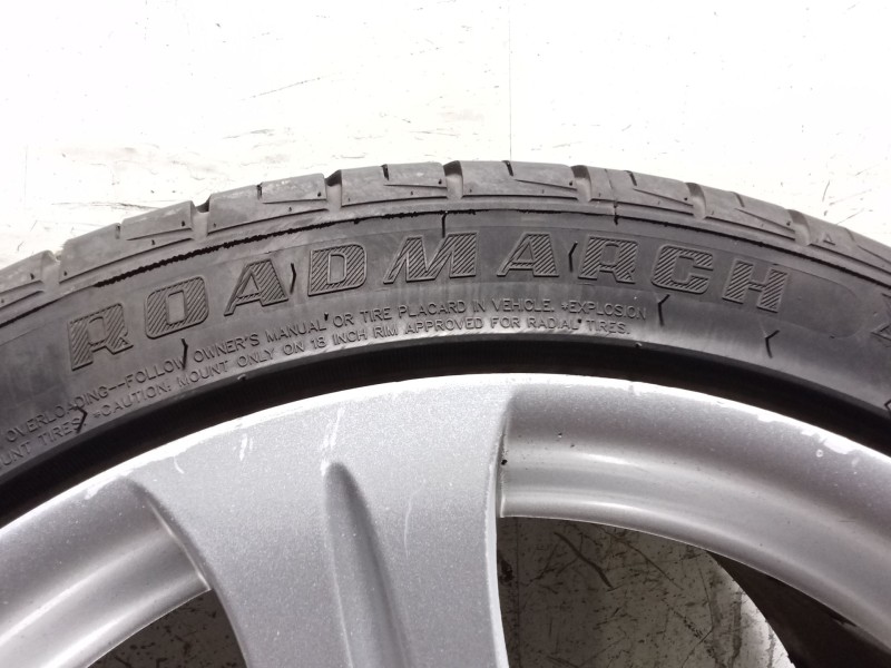 Recambio de juego llantas para mercedes-benz cls (c219) cls 320 cdi (219.322) referencia OEM IAM 275/35 R18 99W 245/40 R18 97Y D