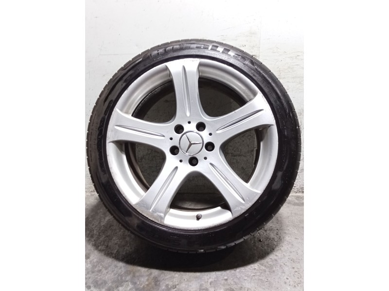 Recambio de juego llantas para mercedes-benz cls (c219) cls 320 cdi (219.322) referencia OEM IAM 275/35 R18 99W 245/40 R18 97Y D