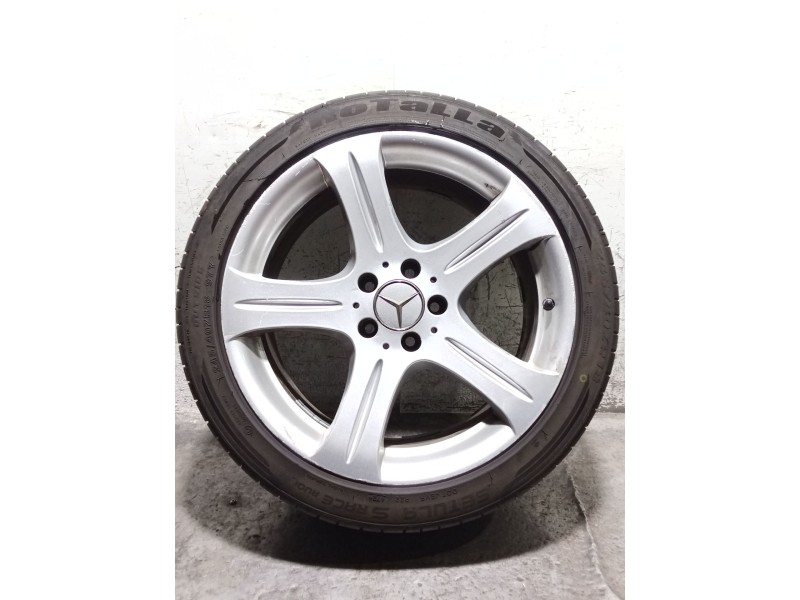 Recambio de juego llantas para mercedes-benz cls (c219) cls 320 cdi (219.322) referencia OEM IAM 275/35 R18 99W 245/40 R18 97Y D