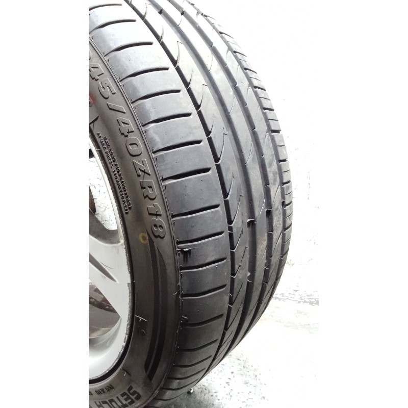 Recambio de juego llantas para mercedes-benz cls (c219) cls 320 cdi (219.322) referencia OEM IAM 275/35 R18 99W 245/40 R18 97Y D
