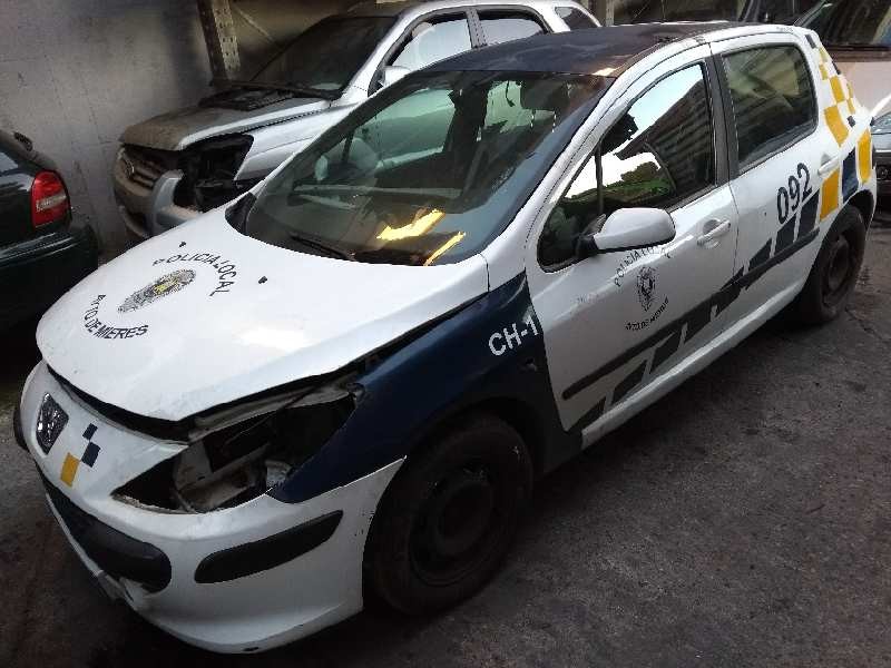 peugeot 307 berlina (s2) del año 2006