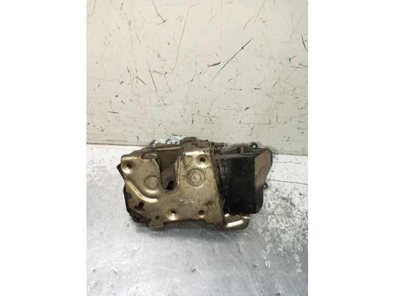 Recambio de motor cierre centralizado delantero derecho para citroën xsara coupé (n0) 2.0 hdi 90 referencia OEM IAM  3P 97