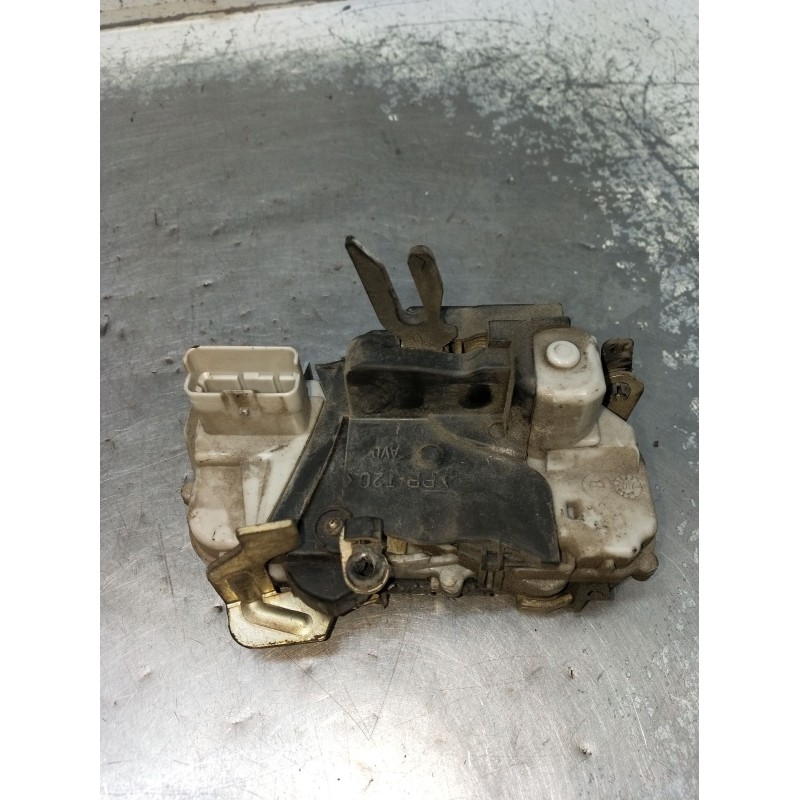 Recambio de motor cierre centralizado delantero derecho para citroën xsara coupé (n0) 2.0 hdi 90 referencia OEM IAM  3P 97