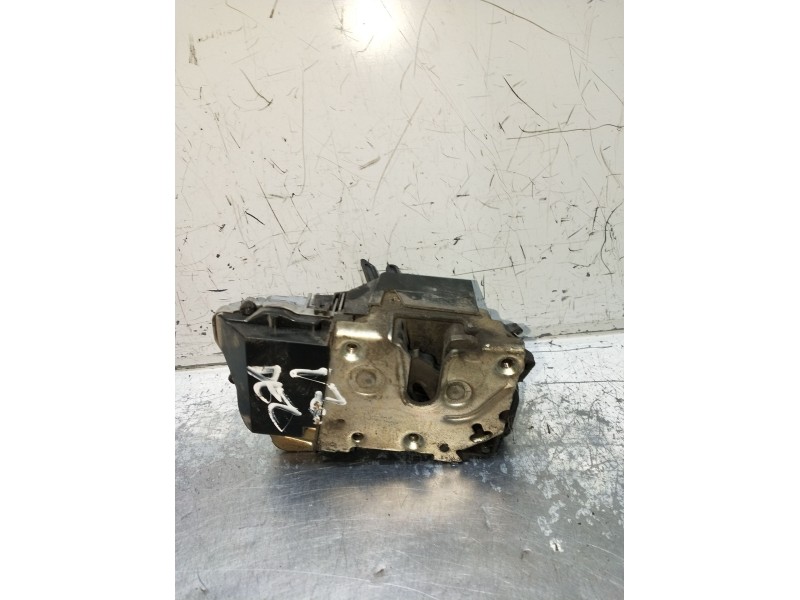 Recambio de motor cierre centralizado delantero izquierdo para citroën xsara coupé (n0) 2.0 hdi 90 referencia OEM IAM  3P 97