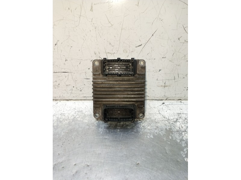 Recambio de centralita motor uce para opel corsa c (x01) 1.7 di (f08, f68) referencia OEM IAM 8972333706 09391259 861259LB036407