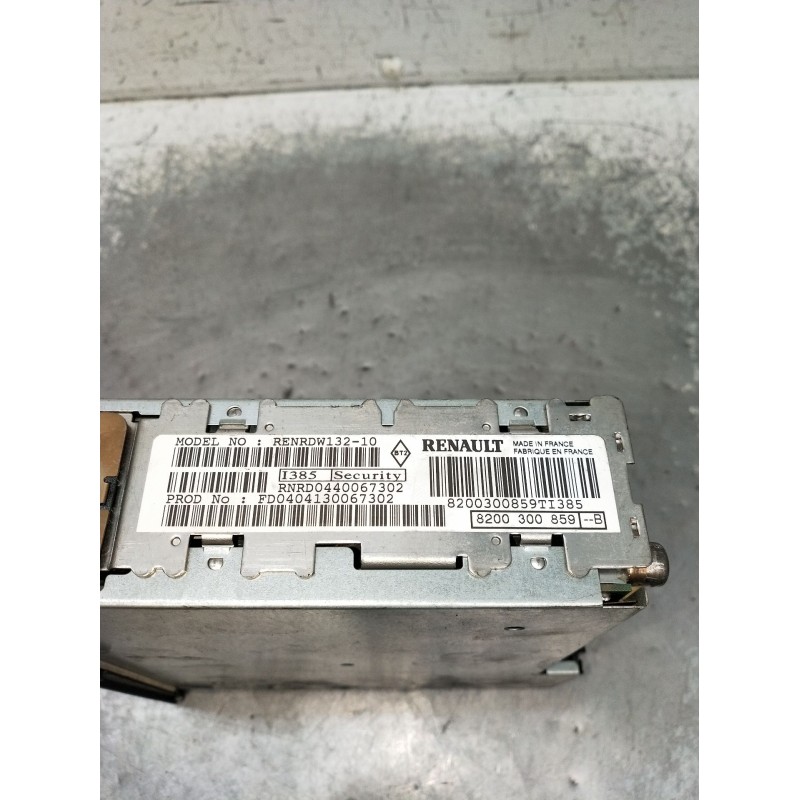 Recambio de sistema audio / radio cd para renault scénic ii (jm0/1_) 1.9 dci (jm0g, jm12, jm1g, jm2c) referencia OEM IAM 8200300