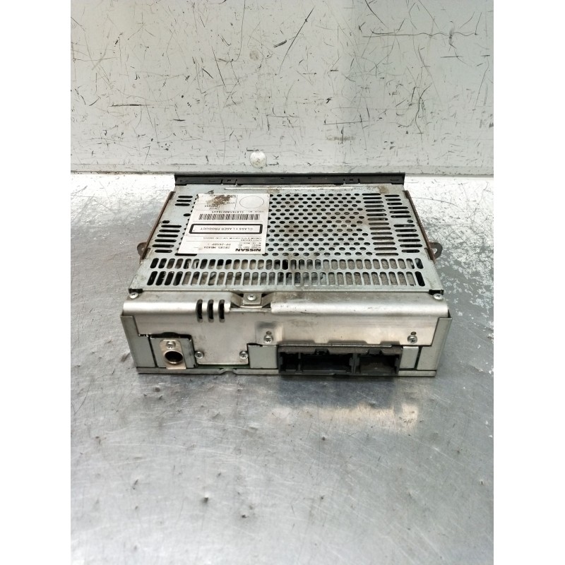 Recambio de sistema audio / radio cd para nissan cabstar (f24m, f24w) 35.13 dci, 45.13 dci 2.5 (f24m) referencia OEM IAM 28185MB