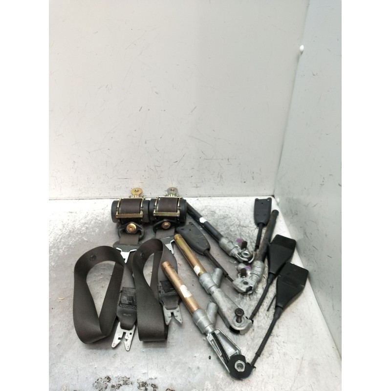 Recambio de juego cinturones delantero para renault scénic ii (jm0/1_) 1.9 dci (jm0g, jm12, jm1g, jm2c) referencia OEM IAM  5P 0