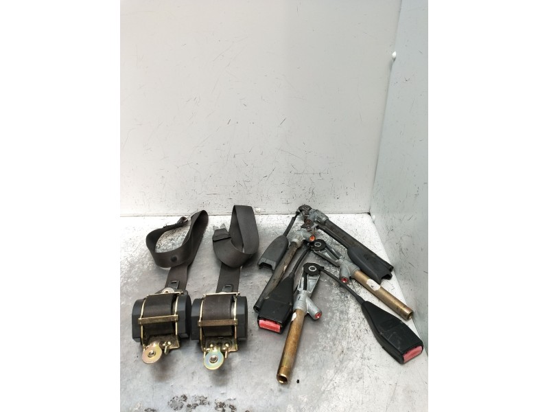 Recambio de juego cinturones delantero para renault scénic ii (jm0/1_) 1.9 dci (jm0g, jm12, jm1g, jm2c) referencia OEM IAM  5P 0