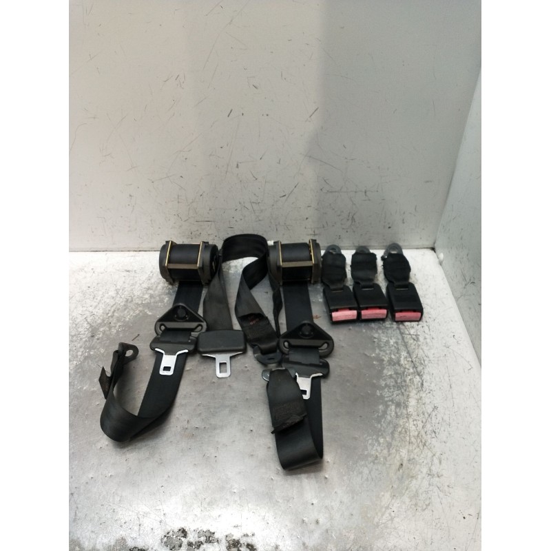 Recambio de juego cinturones trasero para peugeot 106 ii (1a_, 1c_) 1.1 i referencia OEM IAM  3P 96